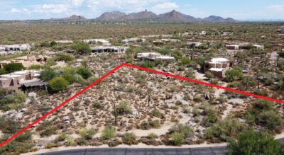 An aerial view of a Sincuidados lot in Scottsdale, Arizona.